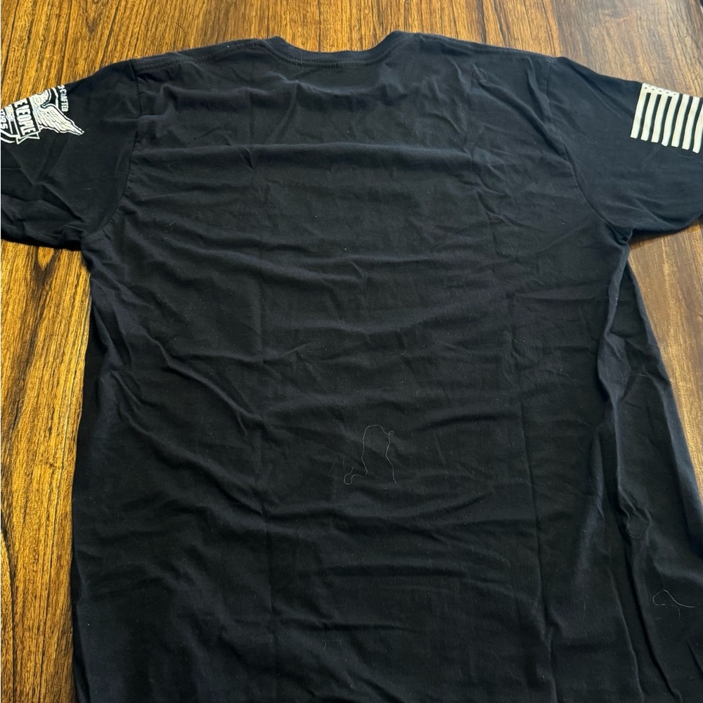 Men's Black Graphic Tee with Sleeve Design